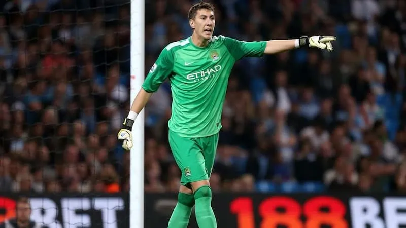 Costel Pantilimon sở hữu chiều cao ấn tượng 2m03